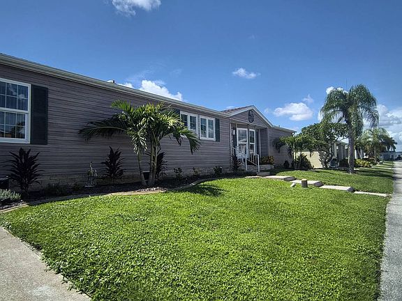4th image of 27110 Jones Loop Rd #208