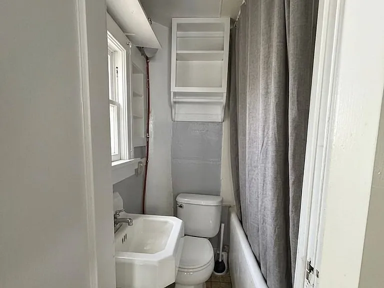 1641 Fairchild Ave #2 — Photo 5