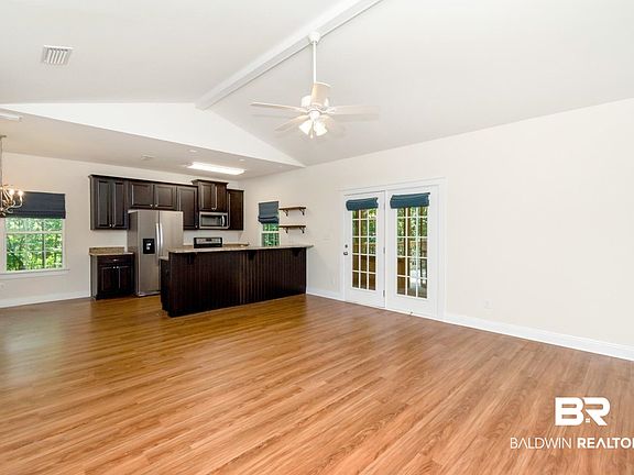 4th image of 2910 Lynndell Dr