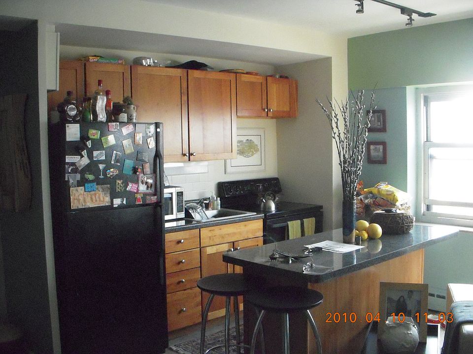 Kitchen area