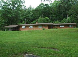 602 Contour Ave, South Pittsburg, TN 37380