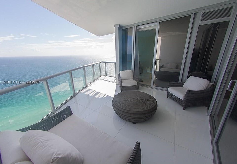 1st image of 17121 Collins Ave APT 3504