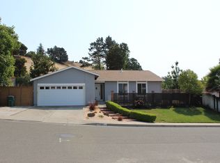 142 Iris Rd, Hercules, CA 94547
