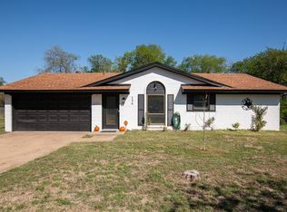 136 S Jj Lemmon Rd, Hutchins, TX 75141