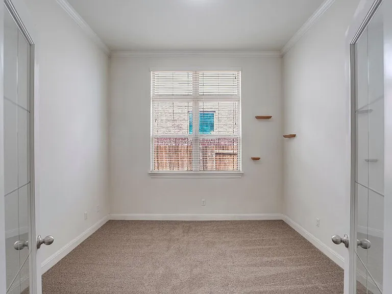4424 Trinity Woods St — Photo 9