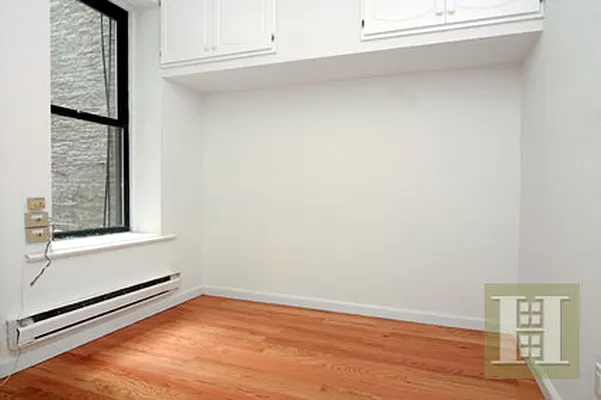 Rented by Halstead Real Estate | media 42