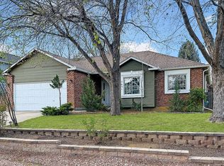 7631 Emerald Ave, Fort Collins, CO 80525