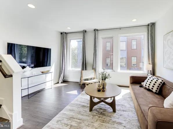 5656 46th Pl, Hyattsville, MD 20781