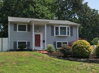 1432 Maryland Ave, Woodbridge, VA 22191