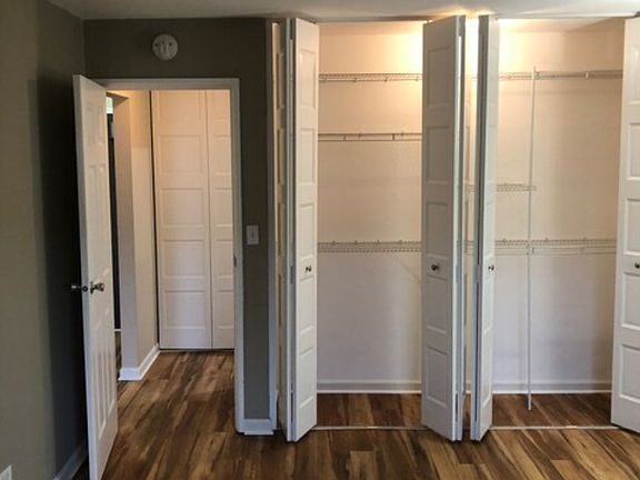 5th image of 6 Villa Verde Dr APT 214