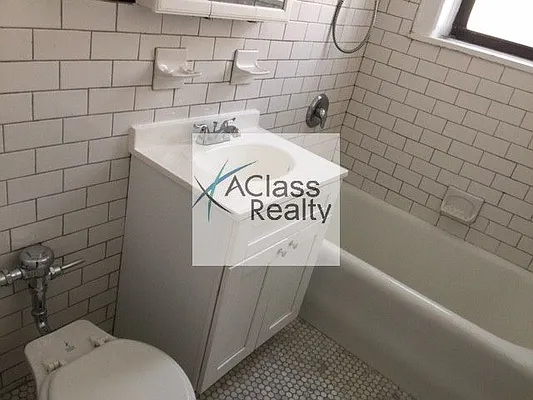 Rented by A Class Realty Corp | media 13