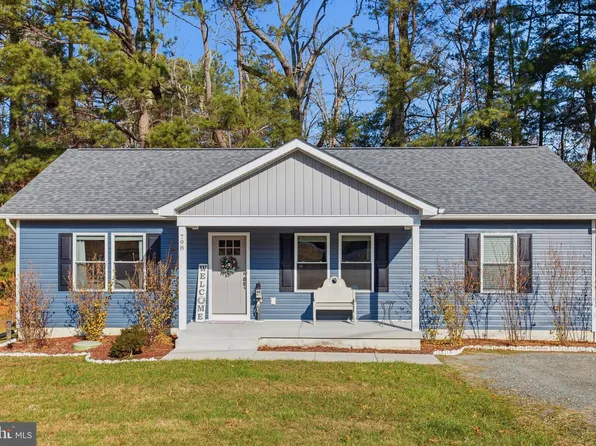 798 S Glebe Rd, Montross, VA 22520