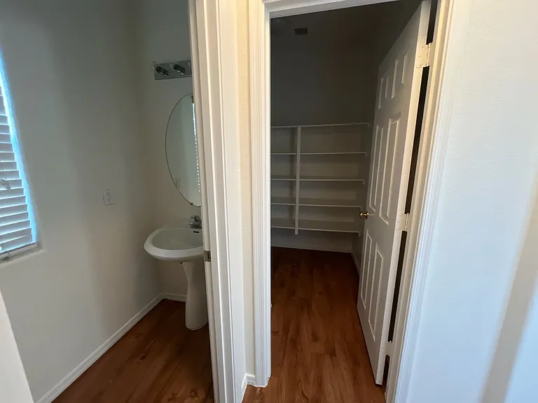 22257 N Gibson Dr — Photo 20