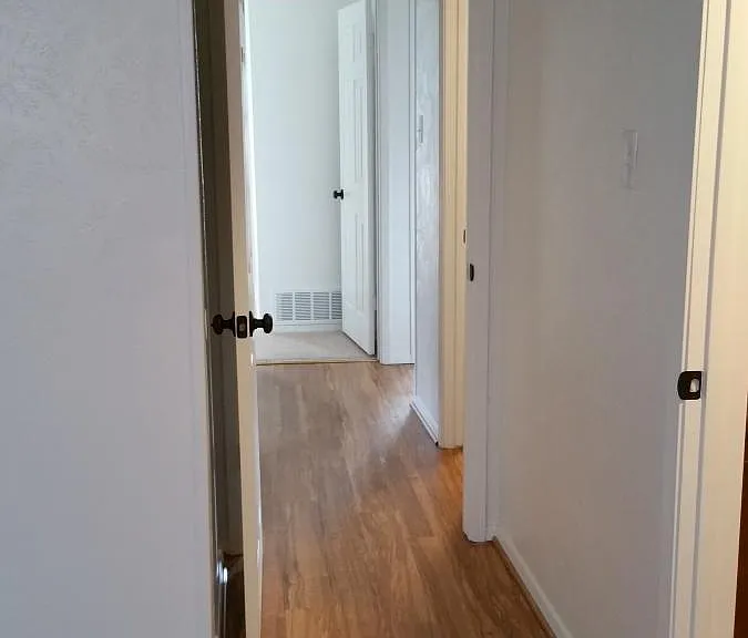 6017 Robin Dr — Photo 12