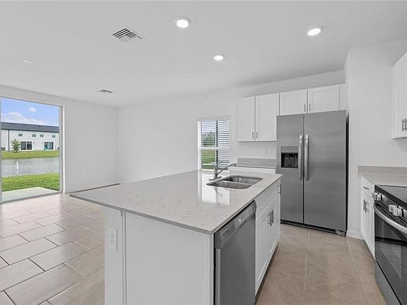 4th image of 17525 Paradiso Way