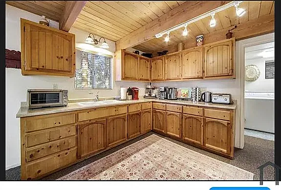 3 bed, 1260 sqft, $2,595 — Photo 3
