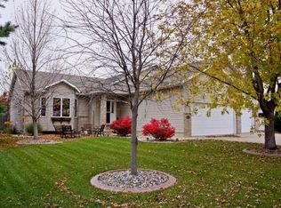 2401 32nd St S, Fargo, ND 58103