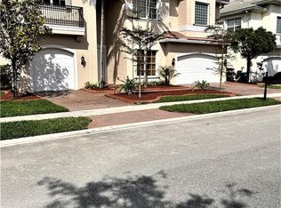 17989 SW 54th St, Hollywood, FL 33029