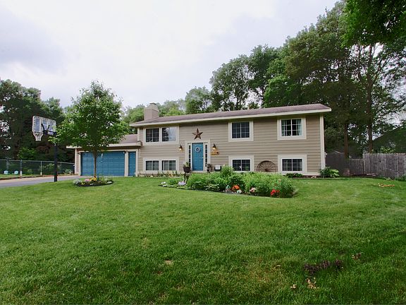 2nd image of 5079 Cottage Ln