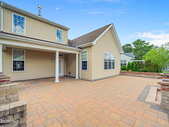 4th image of 5 Cameron Court