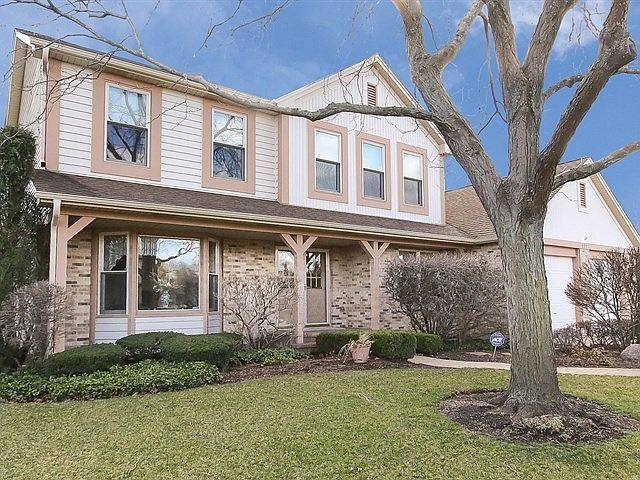 1st image of 407 Crest Hill Dr