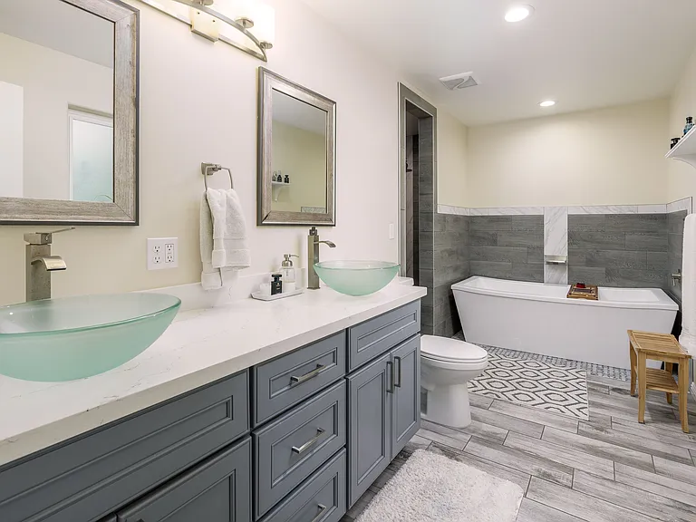 718 Walnut Ave — Photo 4
