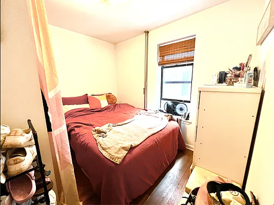 Rented by City Connections Realty | media 6