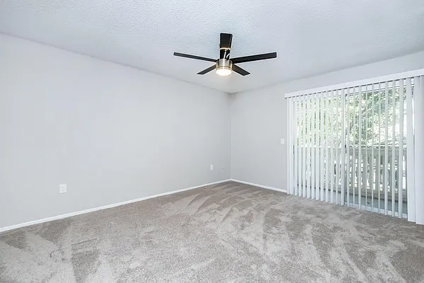 Wymore 360 Apartments — Photo 26