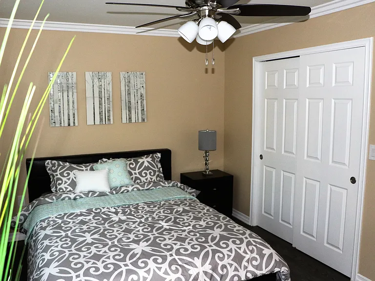 Orange Grove Apartments — Photo 6