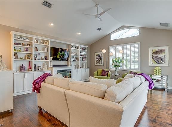5th image of 819 Ashburton Dr