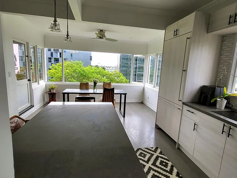 PH 7 Kitchen 2 Breakfast room