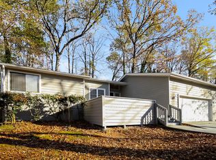 1600 Fieldgreen Overlook, Stone Mountain, GA 30088