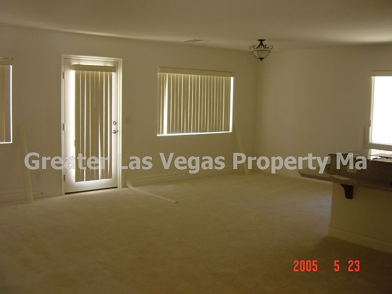 2nd image of 271 Rustic Club Way