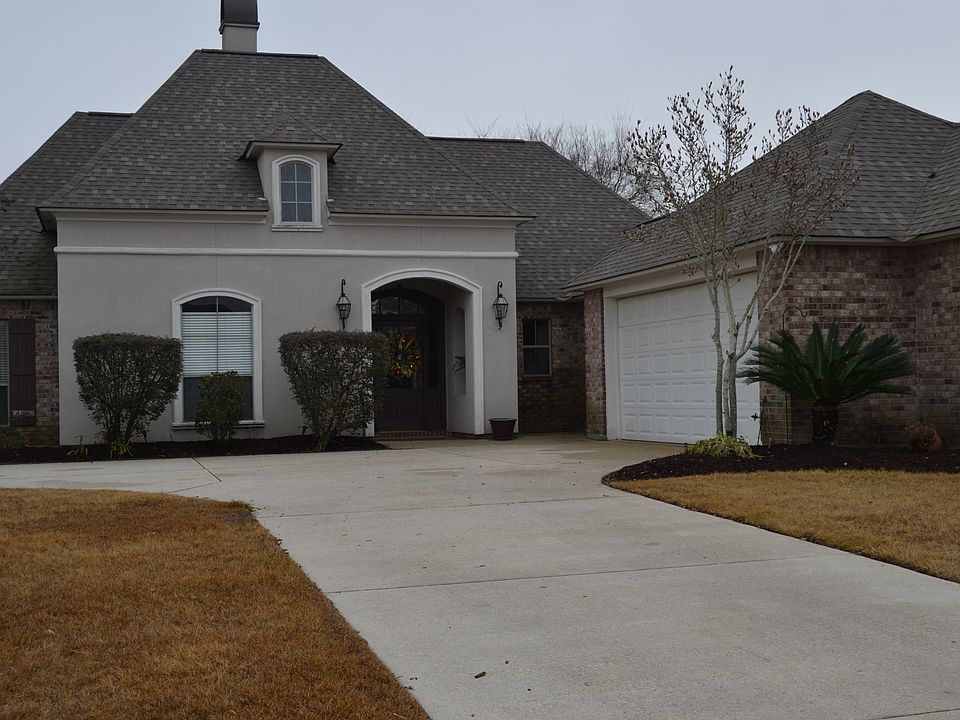 Beautiful home in Dutchtown 