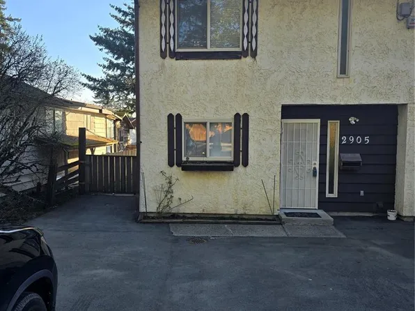 2905 Leigh Rd, Langford, BC V9B 4G6