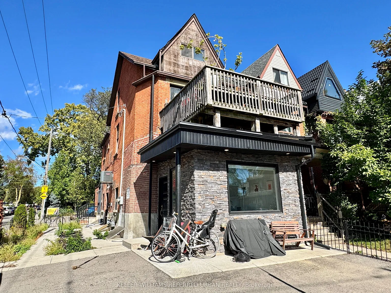 2 bed, $2,850 — Photo 1