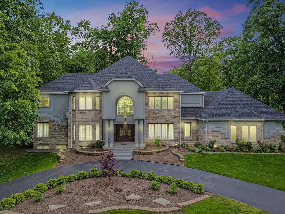 1st image of 1020 Hornbeam Ct