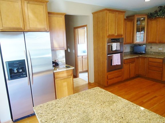 4th image of 21850 Yellow Finch Ln