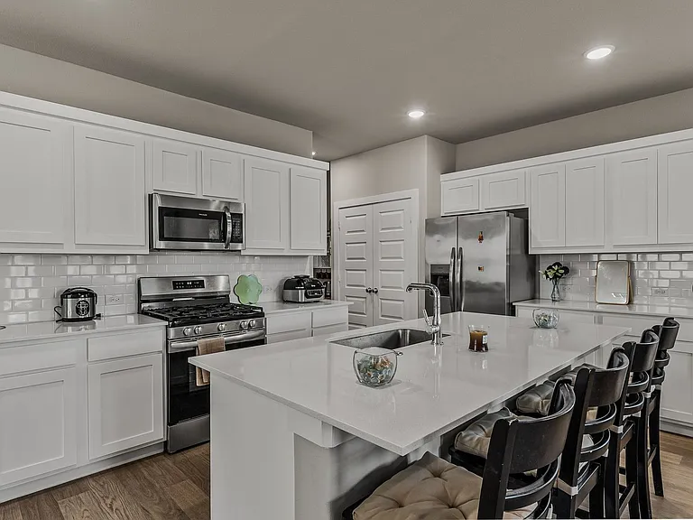 706 Melody Hill Dr — Photo 11