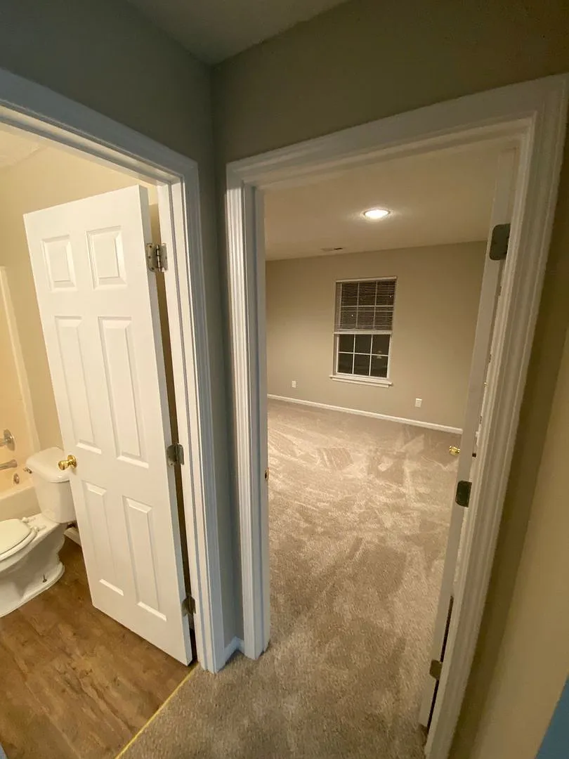 619 Locust St — Photo 4