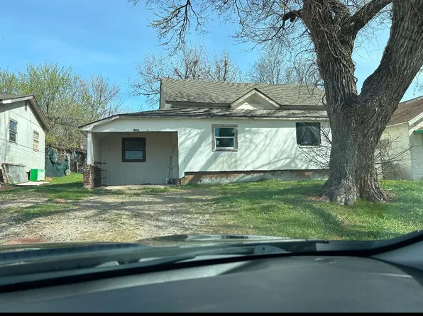 813 Birch St, Perry, OK 73077