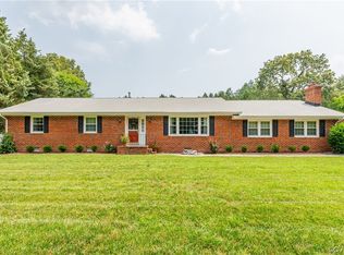 4210 Greenbriar Dr, Chester, VA 23831