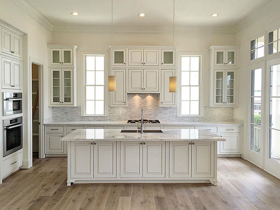 1st image of 1160 Mosaico Ln