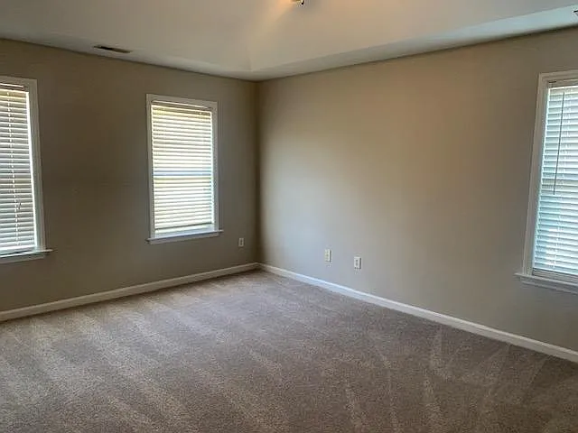 8320 Hobhouse Cir — Photo 13