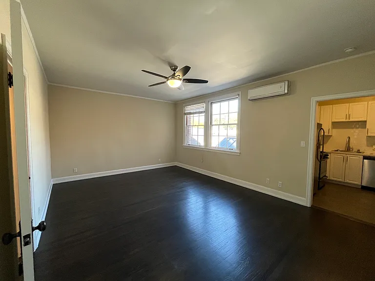 1349 N Hill Ave #12 — Photo 11