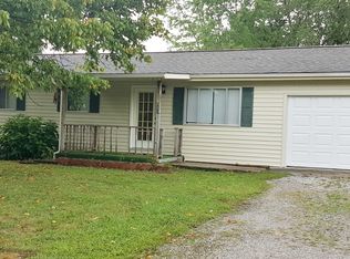 571 Williams Ck Rd, Oneida, TN 37841