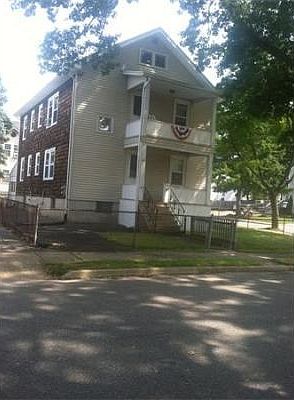 Building Photo 3