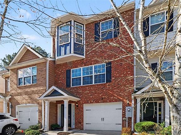 3rd image of 111 Creel Way S