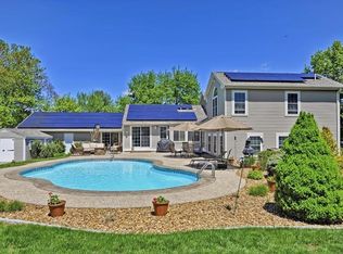 395 Dailey Dr, Franklin, MA 02038