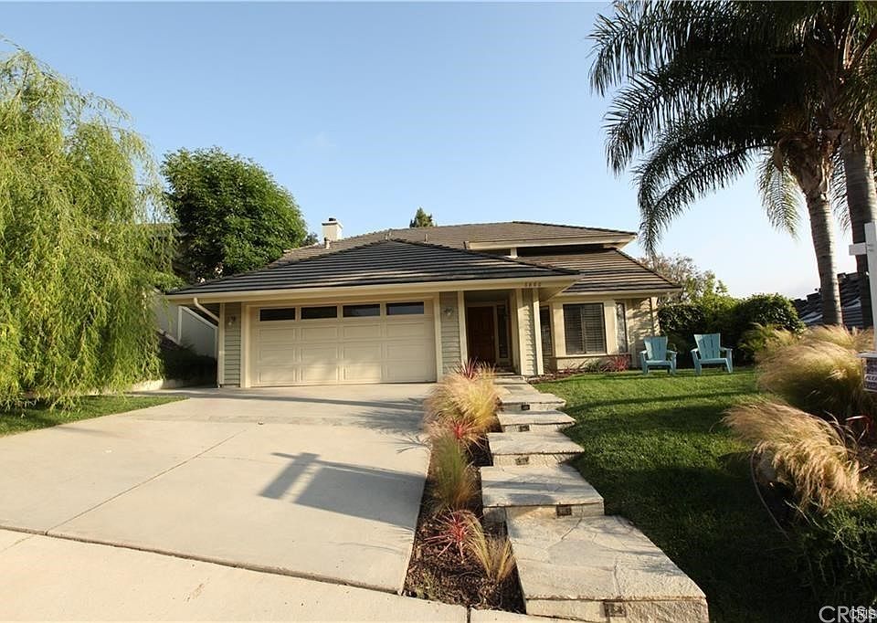 1st image of 6860 E Oak Springs Dr